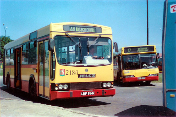2180
Trzeci wyprodukowany M181MB. Rocznik 1995.
