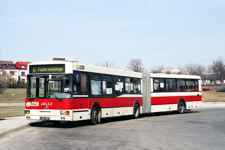 2250
