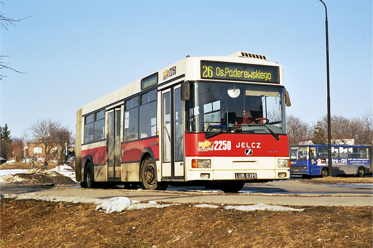 2250

