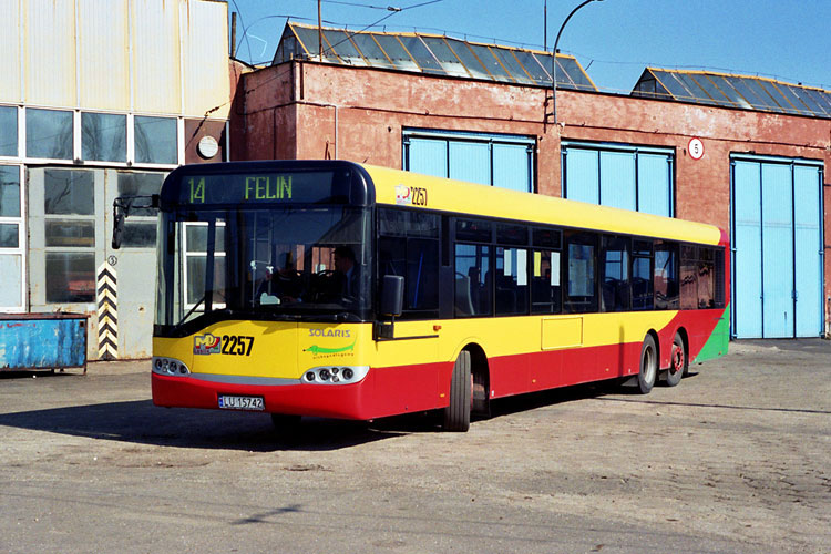 2257
Kiedyś to było piękne auto.
