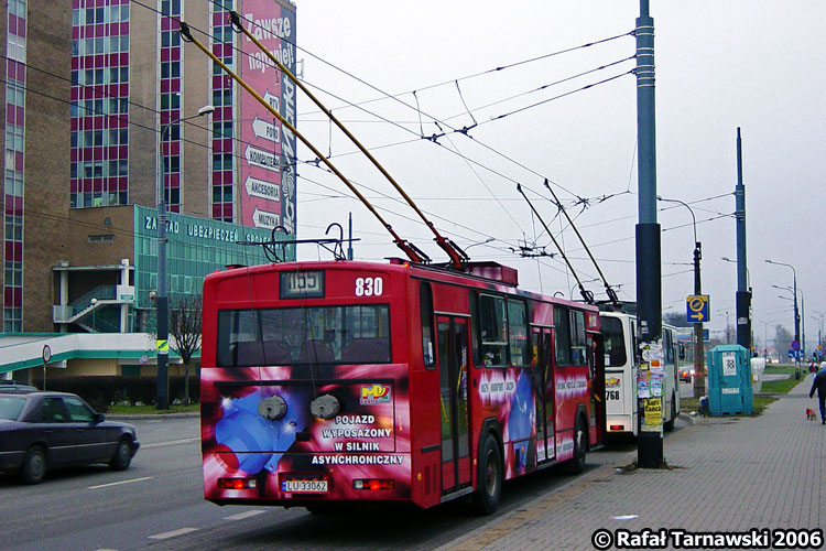 830
Grudzie 2006 roku, pierwszy dzień kursowania Jelcza po remoncie i montażu napędu asynchronicznego.
