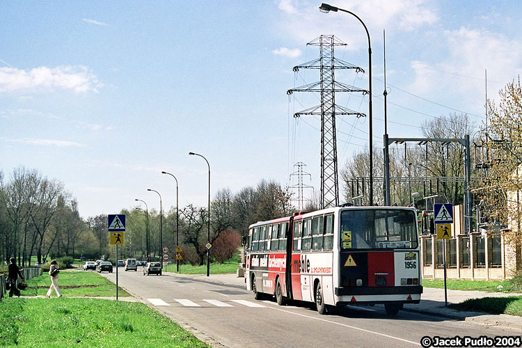 1956
Właściwy autobus na właściwej linii.
