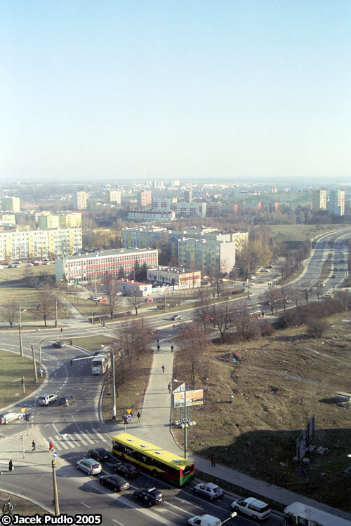 Filaretów, 2234
Widok na środkową i południową część Czubów - jeszcze bez komisariatu i dobudówki do biurowca.
