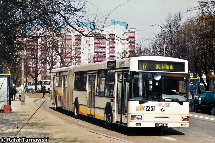 2251
Fabryczne malowanie prezentowało się na 2251 całkiem nieźle.
