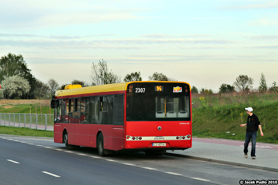 2307
Przyszłość kwadratowej pętli na Roztoczu jest niepewna. 
