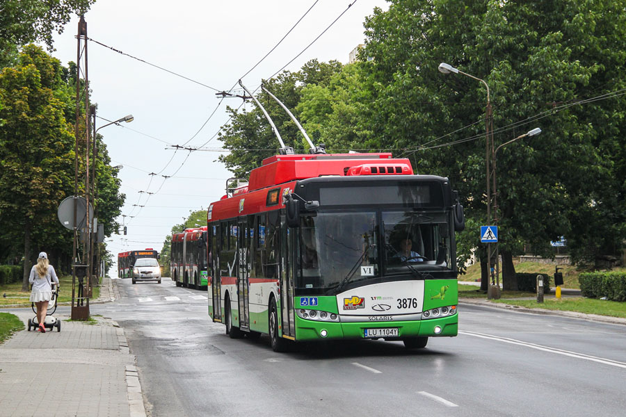 3876
Aleje Racławickie jeszcze przed remontem. Teraz jest tu sygnalizacja.
