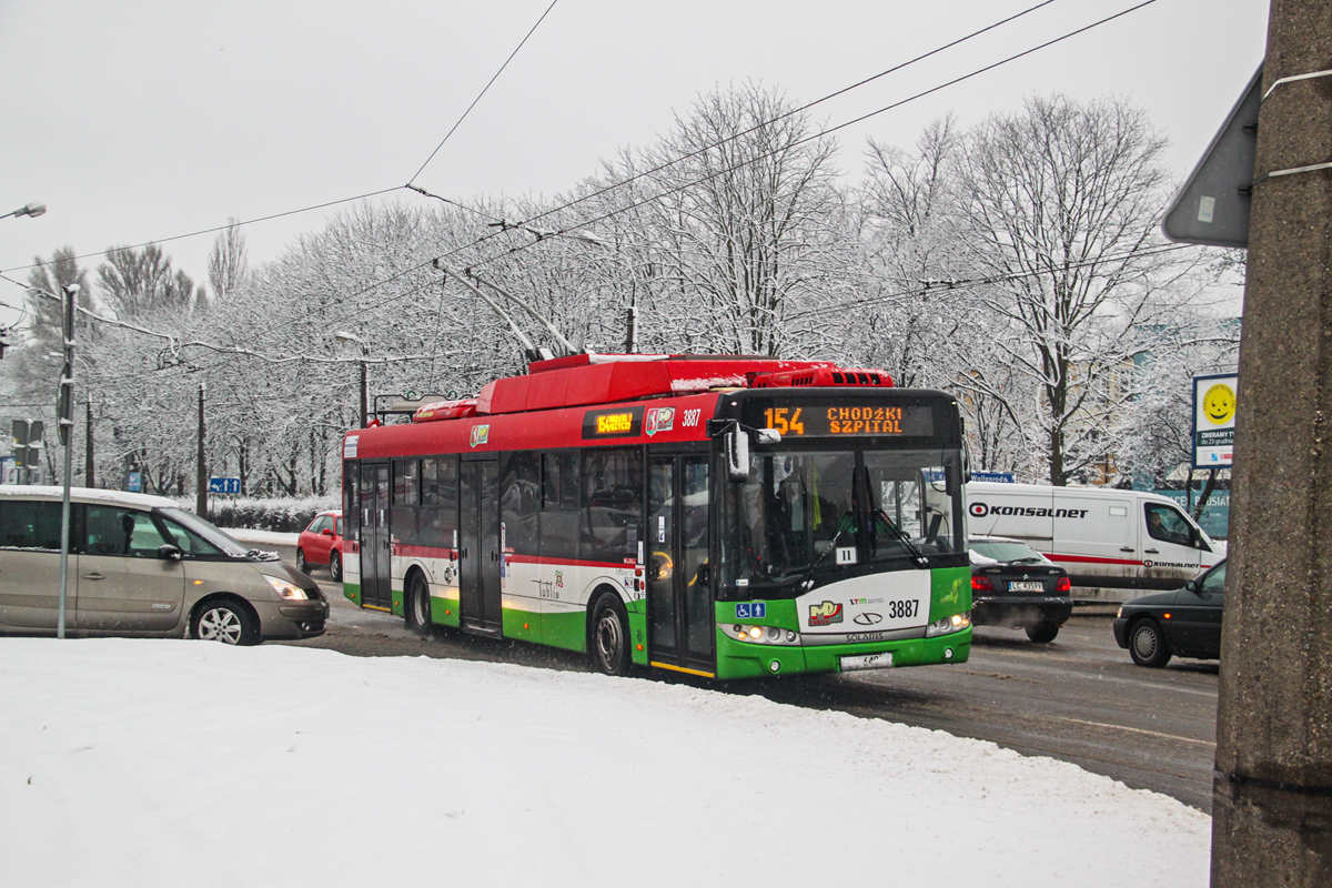 3887
Linia 154 Węglin - Chodźki pojawia się na przystankach rzadko, bo zaledwie co godzinę.
