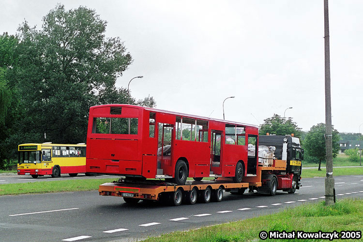 833
Jeżeli kogoś interesuje, jak 833 trafił do Lublina, to powyższe zdjęcie powinno zaspokoić ciekawość.
