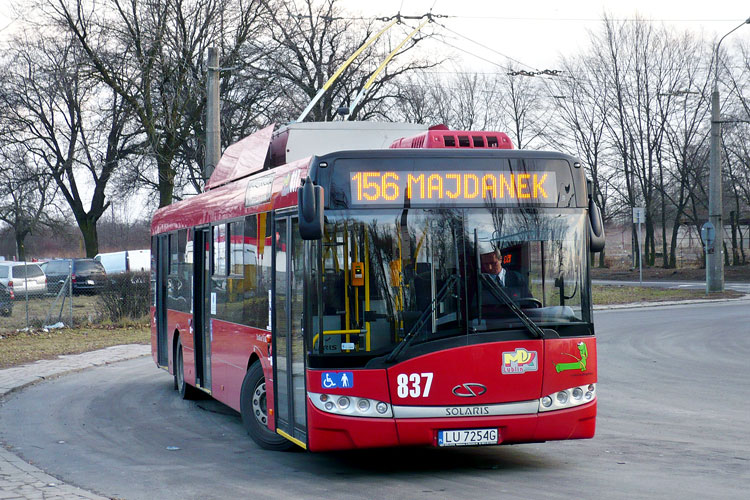 837
Tak oto wygląda jamnik na smyczy :)
Słowa kluczowe: trollino
