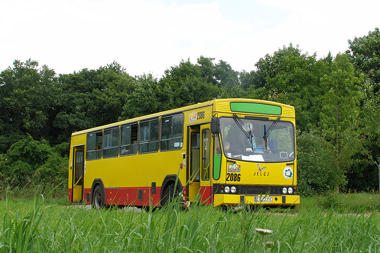 2086
Pętla linii Radawiec Festyn kursującej raz do roku. Prócz niej korzystają z niej autobusy PKS Lublin obsługujące przewóz dla pracowników Cormay.
