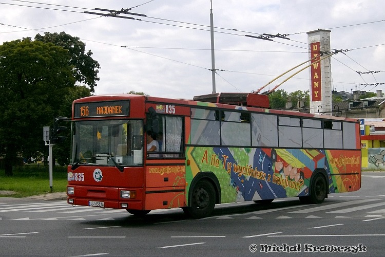 835
Jelcz w reklamie promującej grę napisaną na zlecenie MPK.
