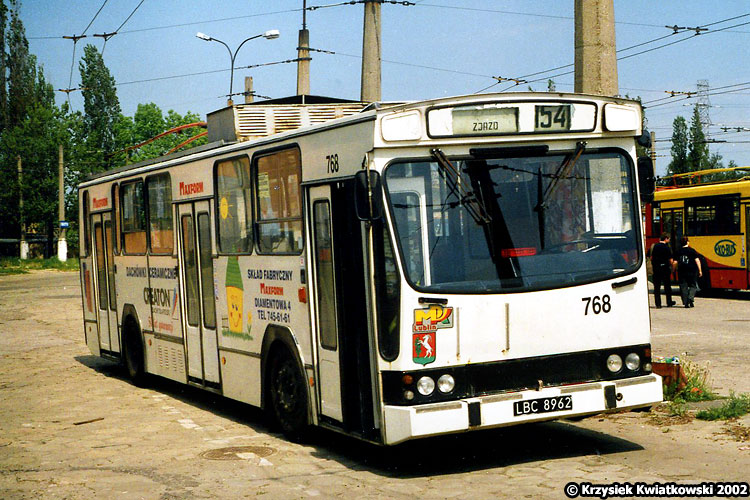 768
Reklama Maxform. Logo + herb Lublina na masce - rzecz już niespotykana, a szkoda.
