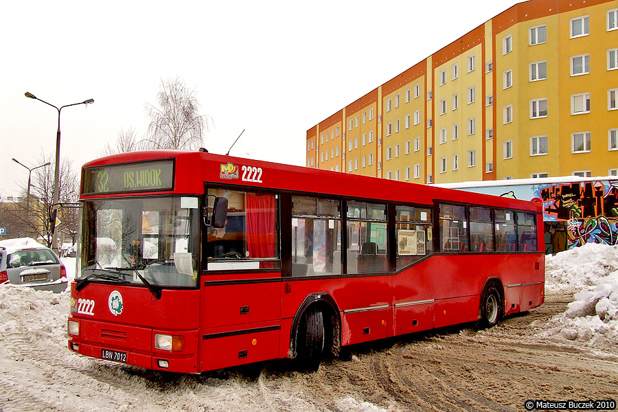 2222
Portret z dwóch metrów też może być fajny. 
