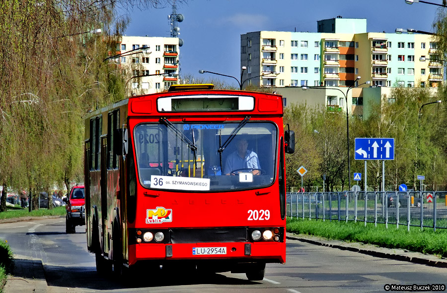 2029
36 - ekspres z Felina na Czechów.
