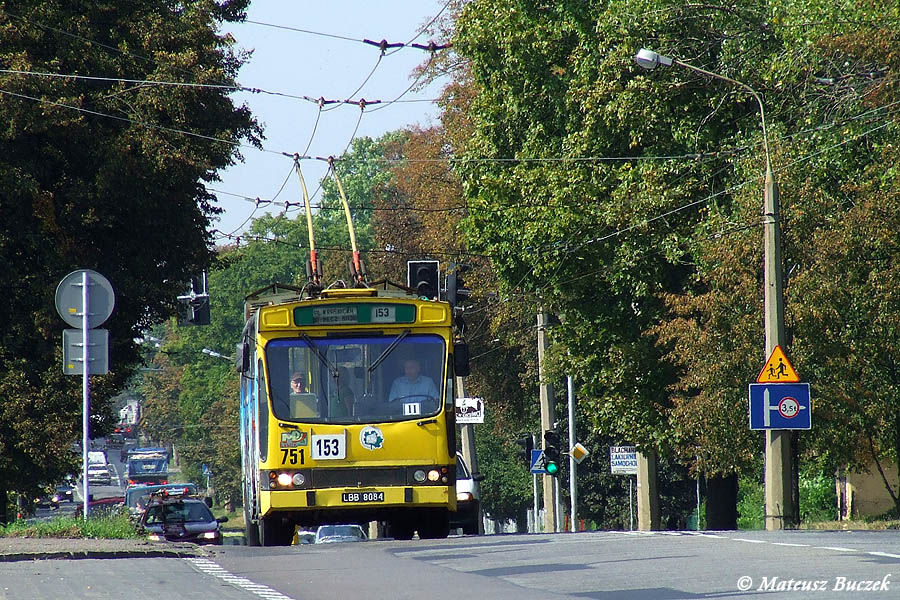 751
Od 18 do 24 listopada przenumerowano wszystkie trolejbusy z wyjątkiem #1223.
