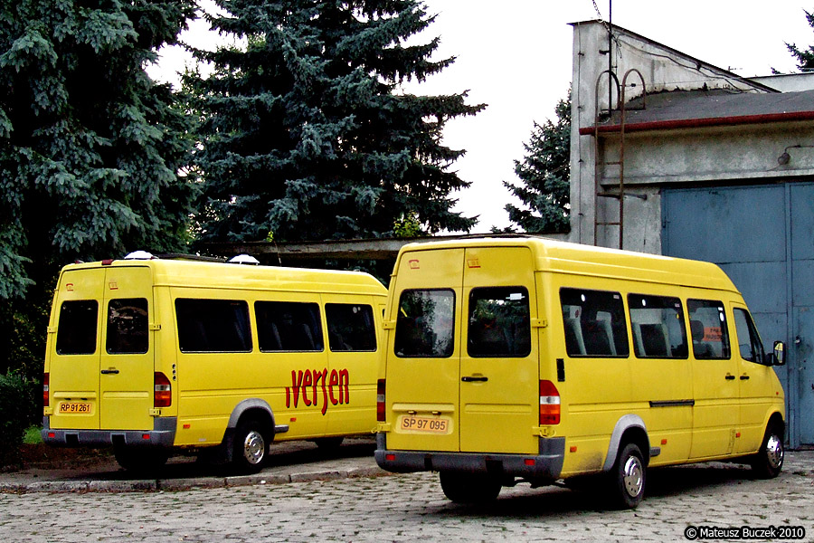 SP 97 095
Dwa najnowsze nabytki Transpedu - Sprinter 412D z 1999 roku i nowszy CDI z 2000 roku. Bardzo dobry zakup, oby więcej takich wozów w zamian za trupiaste Autosany!
